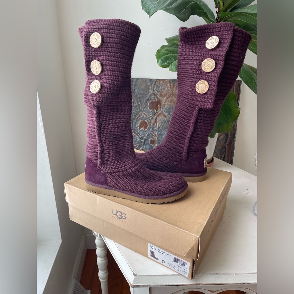 UGG Classic Cardy in Fig color